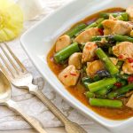 Salteado de espárragos con pollo, cocina tailandesa, cocina asiatica, pollo, espárragos, salteado, salteado recetas