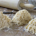 Noodles de huevo, fideos de huevo, cocina asiática