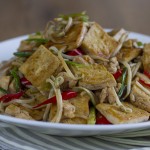 Salteado de tofu con Brotes, tofu, brotes de soja