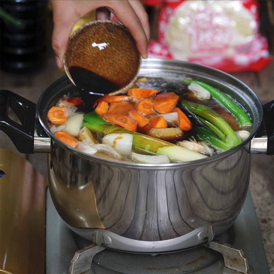 ingredientes para sopa ramen rápida, ingredientes para sopa ramen, cómo hacer caldo para remen, caldo para remen, caldo para ramen rápido