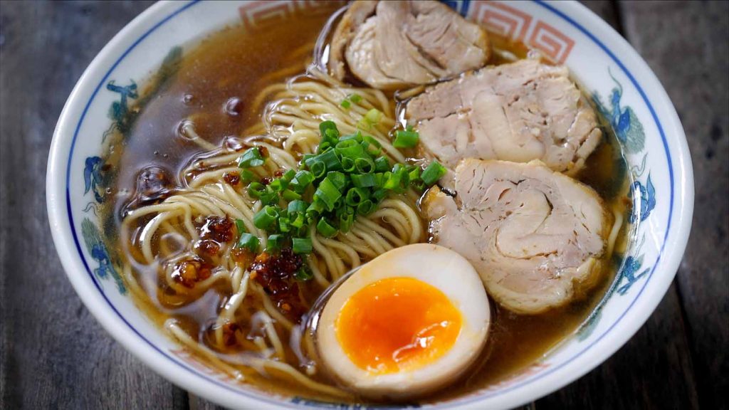 Sopa ramen de pollo, sopa ramen, sopa ramen casera, como hacer sopa ramen, ramen, pollo, sopa de noodles, noodles