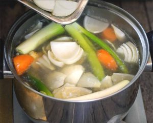 caldo de pollo, caldo de pollo para el ramen, sopa ramen
